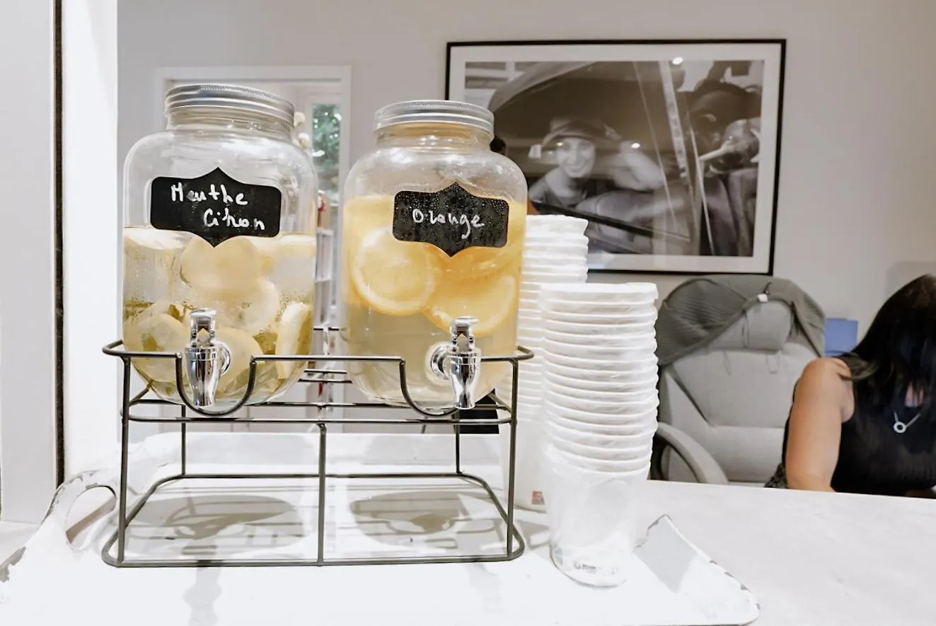 Ideal Sejour Cannes - Stylish Boutique Hotel With Quiet Garden 3*,  法国